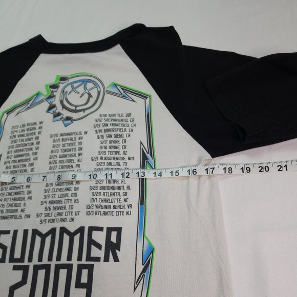 Band Blink 182 Summer 2009 Shirt (S) - Picture 7 of 8
